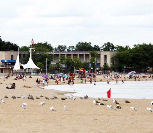 “Orchard Beach” – The Favorite Resort of Bronx Residents